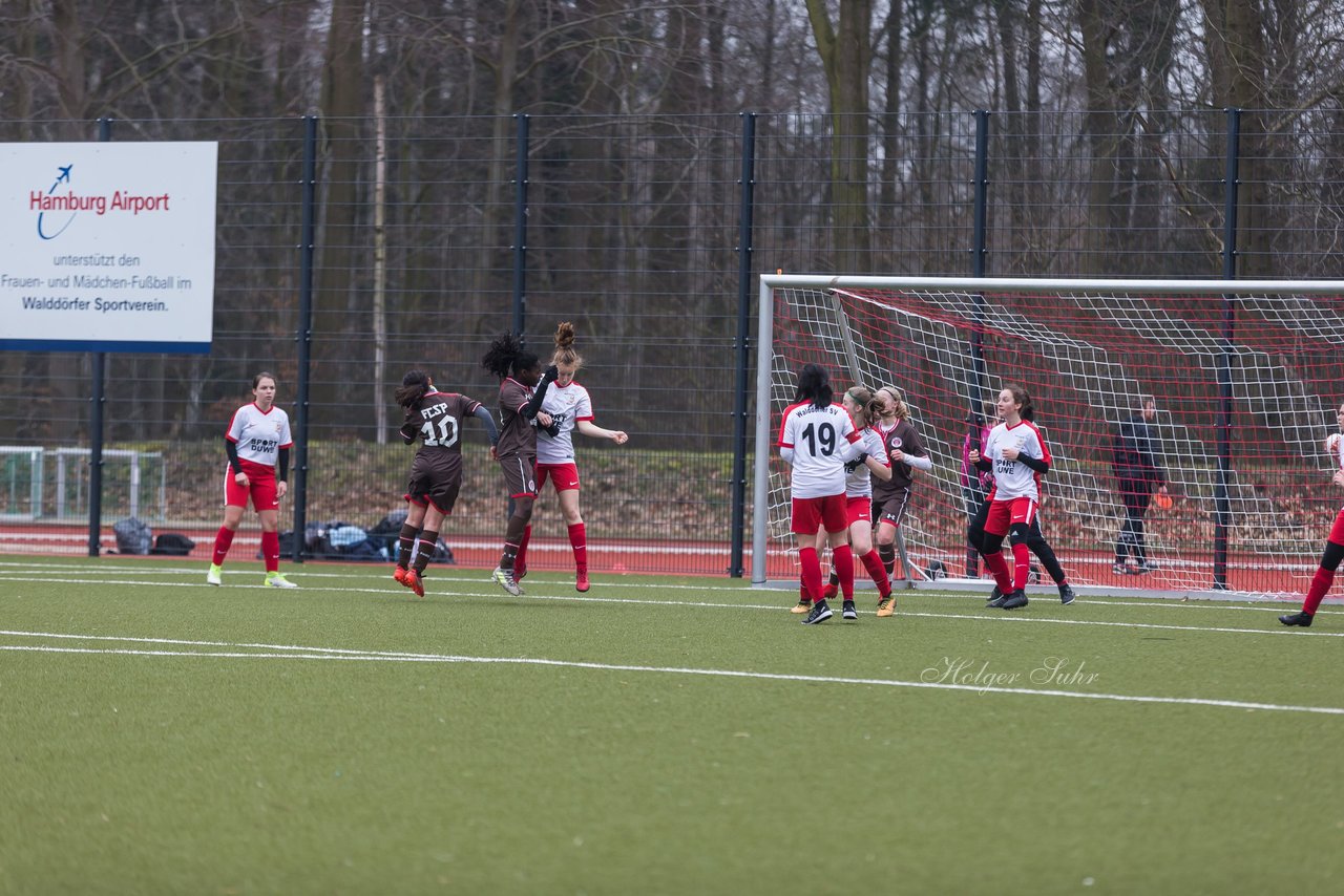 Bild 427 - B-Juniorinnen Walddoerfer - St.Pauli : Ergebnis: 4:1